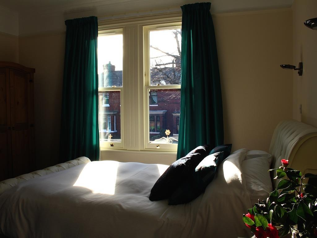 Amado Boutique Hotel Warrington Szoba fotó